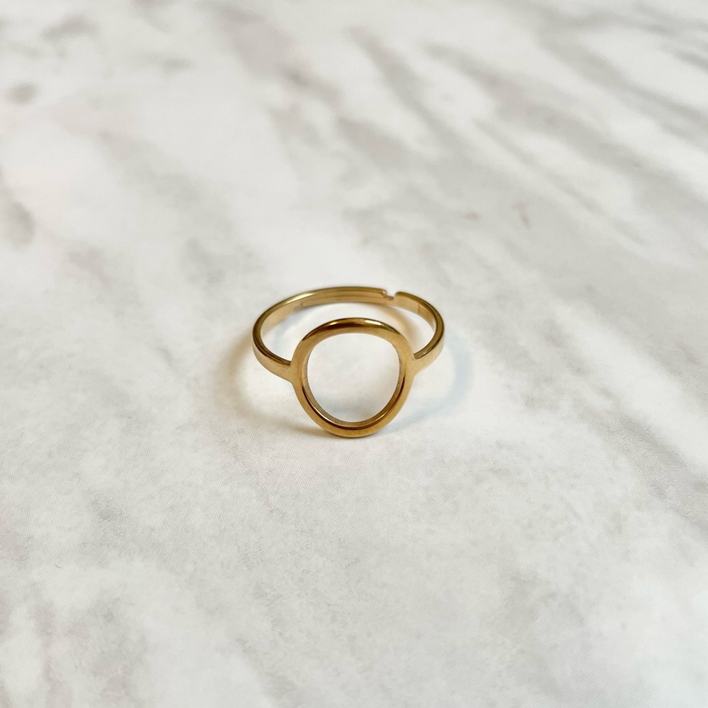 🎉 New Gold Circle Adjustable Ring
